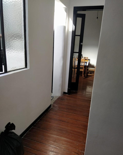 Imagen 4 de 15 de Amplio Ph 2 Ambientes En Primer Piso, Por Escalera.