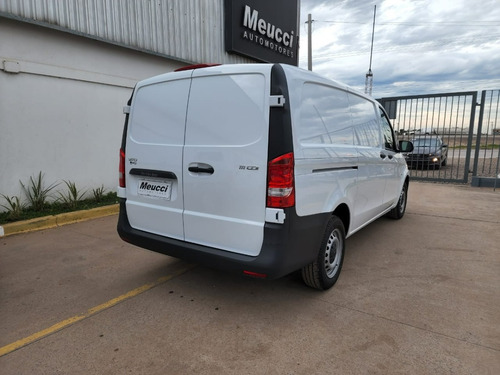 Imagen 2 de 11 de Mercedes Benz Vito Furgon Cdi