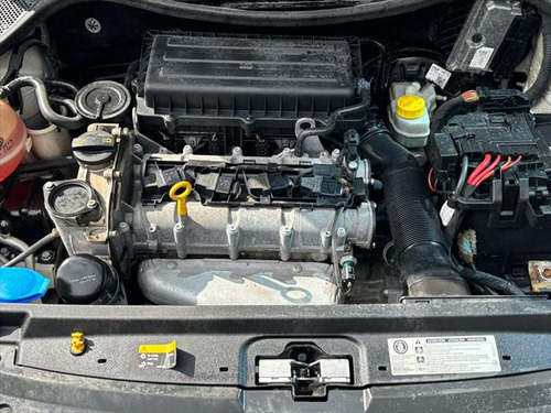Volkswagen Vento 1.6 Starline At