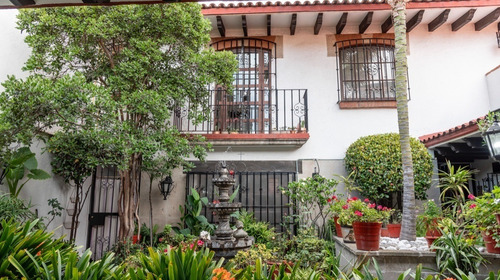 Imagen 4 de 30 de Casa En Venta Pedregal De San Francisco Con La Comodidad De