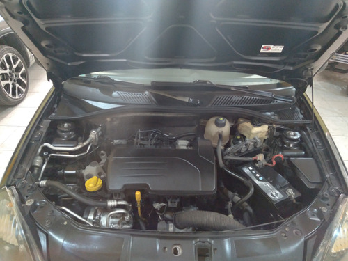 Renault Clio 1.2 Authentique Pack Ii 75cv