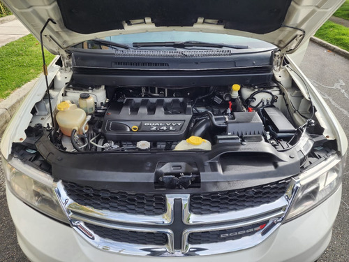 Dodge Journey 2.4 Se 7 Pasajeros full