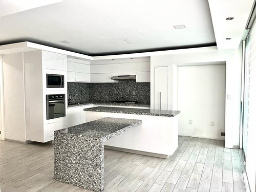 Residencia Avaluo Superior Privada Status En Metepec