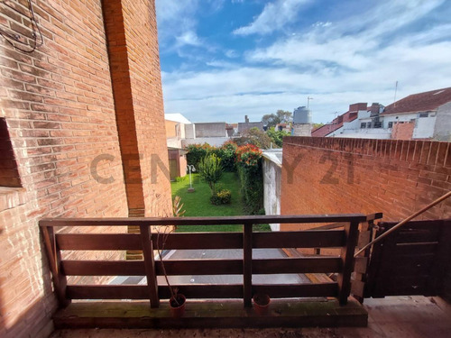 Excelente Ph 4 Ambientes. Zona Las Avenidas
