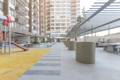 Edificio Av. El Parrón (1 Est.) Vista Poniente Piso 9