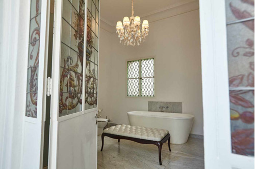 Venta Casa 8 Ambientes San Telmo Ideal Petit Hotel