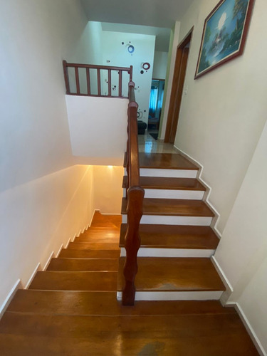Townhouse. En Villa Venezia Manantial, Naguanagua. LG