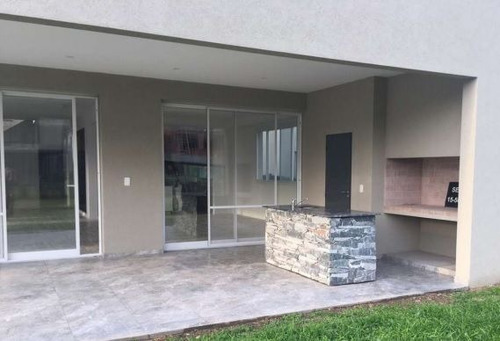 Imagen 6 de 9 de Casa En Venta En La Candelaria