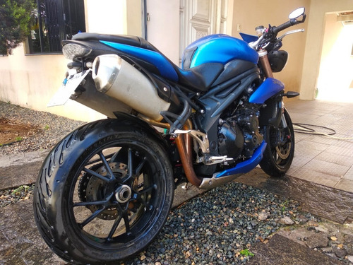 Triumph Speed Triple 1050