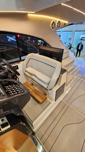 Lancha Nx 41 Horizon N É Solara Triton Ventura Real