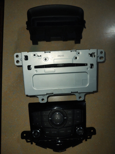 Reproductor Original De Chevrolet Cruze 2011  2012 2013 