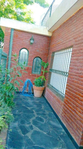 Imagen 8 de 14 de Codigo 228 : Casa En Venta De 3 Dormitorios C/ Cochera En Paso Del Rey - Bs As