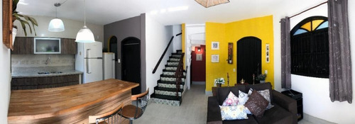 Casa Condomínio 3 Quartos, 2 Banheiros, Vaga, Perto Praia Itaipu - Ca1105