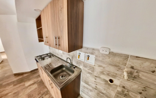 Imagen 3 de 20 de Apartamento Con Balcón Doble Cerca Al Parque Principal La Ceja
