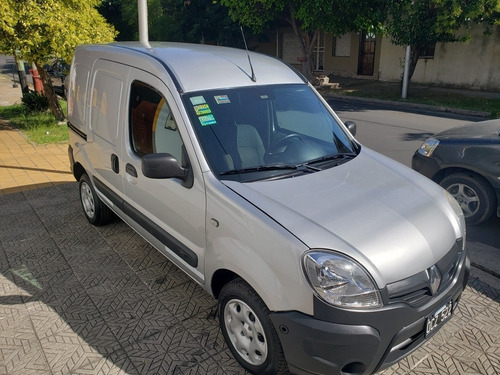 Imagen 16 de 22 de Renault Kangoo 2015 1.6 Furgon Ph3 Confort 1plc
