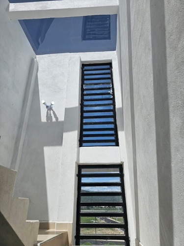 Edificio En Venta En San Juan Tilcuahutla