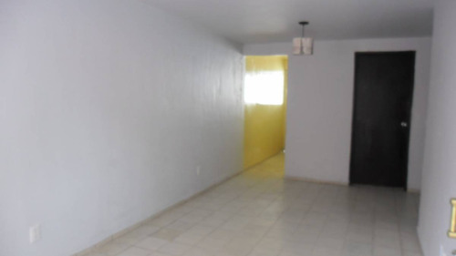 Imagen 2 de 12 de Casa En Loma Dorada, Tonala
