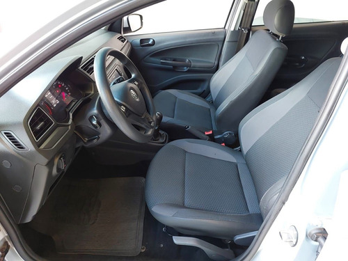 Volkswagen Voyage 1.0 12V MPI TOTAL
