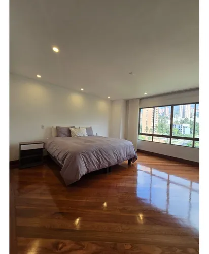Arriendo Apartamento En Poblado- Milla De Oro