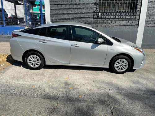 Toyota Prius 2018 1.8 Base Cvt