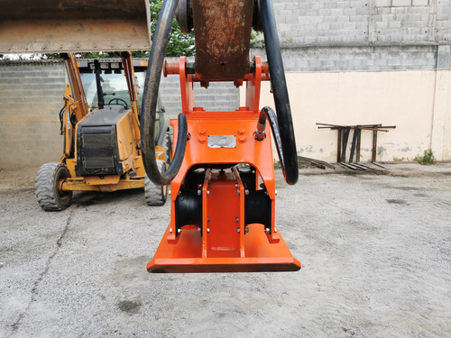Compactador Hidráulico Npk C-4c Para Retroexcavadora