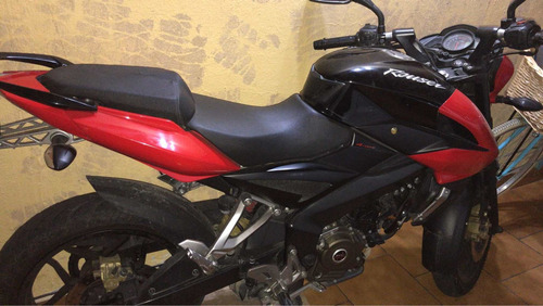 Bajaj Rouser Ns 200