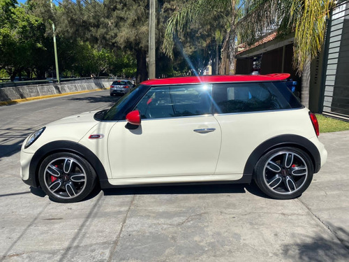 Mini John Cooper Works 2.0 Hot Chilli At 2018