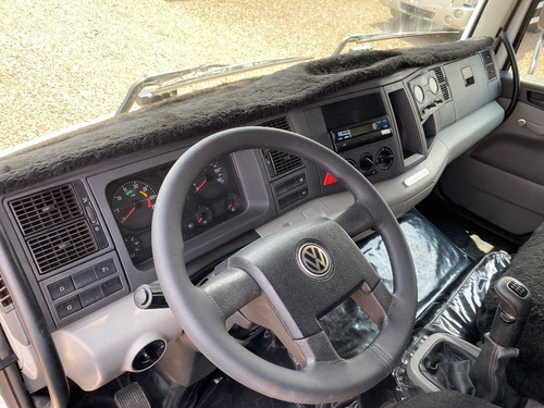 Volkswagen Vw 13-180 4x2 2011/2012 Baú - Ativa Caminhões