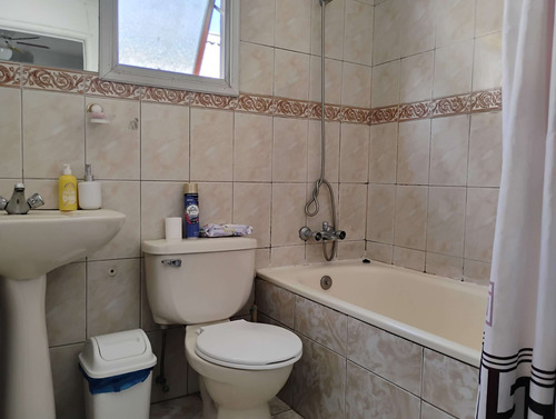 Vendo Excelente Casa 3d/3b/1e. A Pasos De Av. La Florida