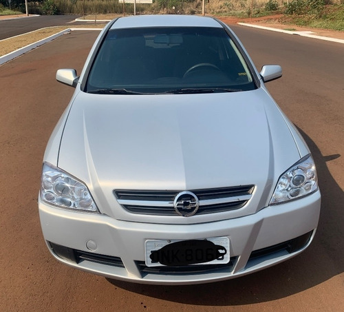 Imagem 2 de 11 de Chevrolet Astra Hatch Advantage