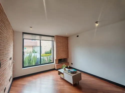 Acogedora Casa Para Arriendo En Conjunto Cerrado En Chía