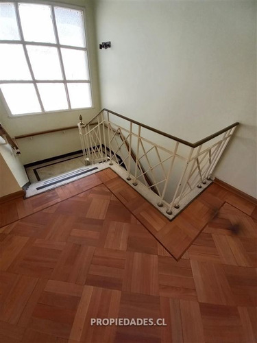 Imagen 7 de 17 de Oficina En Venta En Providencia / Bilbao / Metro Bilbao