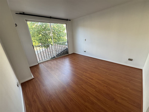 Casa En Arriendo De 4 Dorm. En Huechuraba