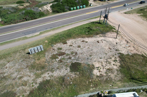 Amplio Terreno En Montoya En Primera Linea