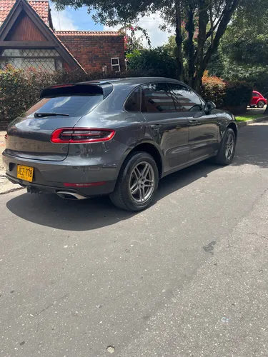 Porsche Macan 2.0 Lux