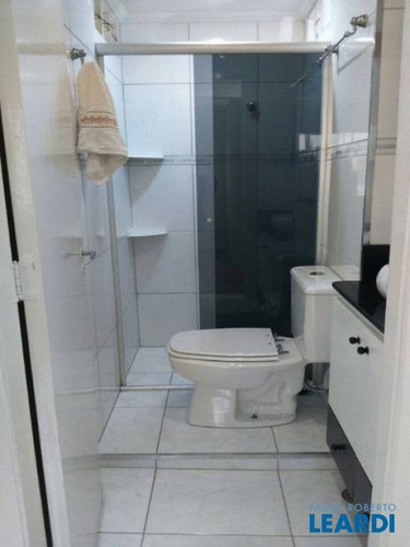 Imagem 10 de 13 de Apartamento - Cambuci - Sp - 643823
