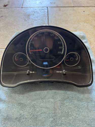 Instrumental Volkswagen Cross Up