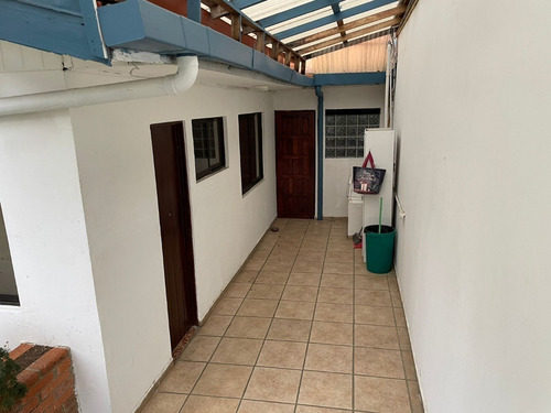 Imagen 4 de 9 de Casa Remodelada En Muy Buen Estado En Las Cercanías Del Parque Metropolitano La Sabana.