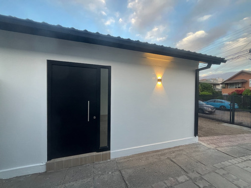 Maravillosa Casa Recién Remodelada, Finas Terminaciones.