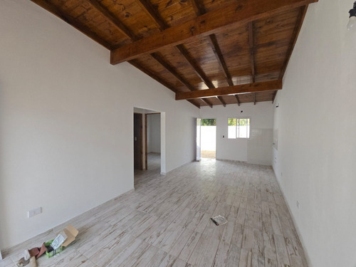 Venta Chalet 3 Ambientes En Mar Del Tuyu Calle 8 Entre 71 Y 72 Oportunidad De Inversión!!