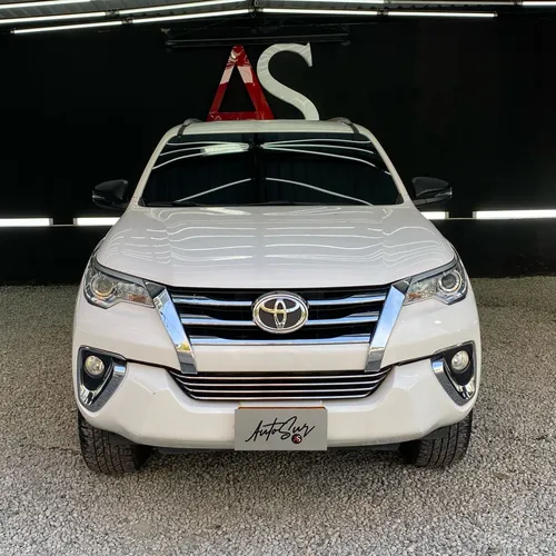 Toyota Fortuner 2.7 Sr 4x2 At 2018