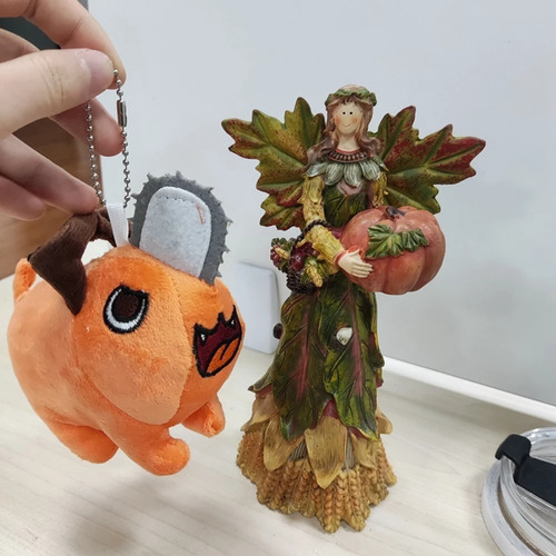 Imagen 2 de 3 de Peluche Mini Pochita - Chainsaw Man