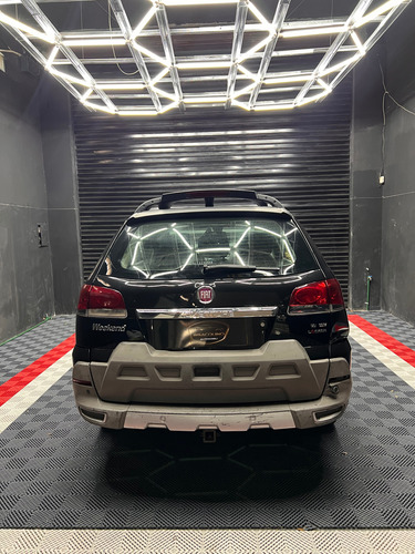 Fiat Palio Weekend Adventure