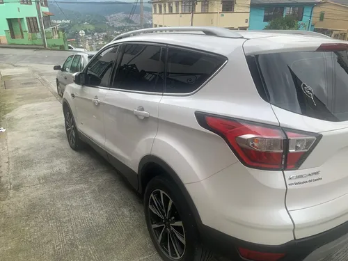Ford Escape 2.0 Titanium