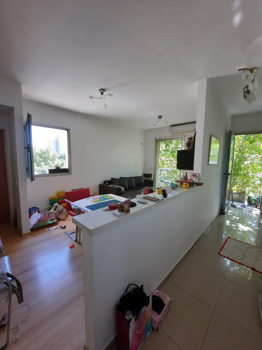 Imagen 2 de 7 de Departamento 2 Ambientes / Venta / Ramos Mejia