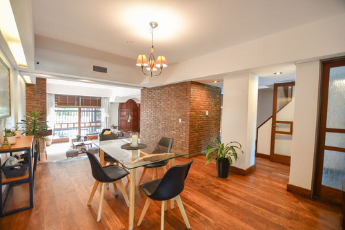 Imagen 4 de 30 de Casa 4 Dormitorios En Venta En La Plata Con Pileta