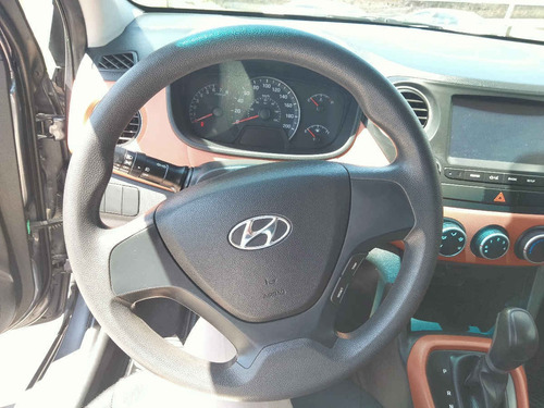 Imagen 13 de 15 de Hyundai Grand I10 2018 5p Gls L4/1.2 Aut