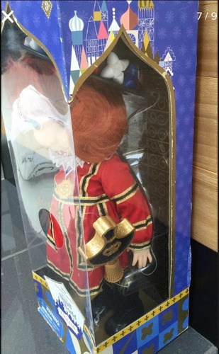 It S A Small World England Animators Coleccion Disney Store