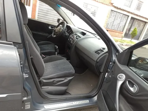 Renault Megane 2 2.0 Odeon