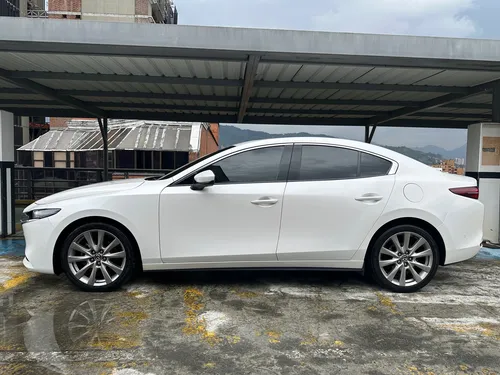 Mazda 3 2.5 Grand Touring Lx At
